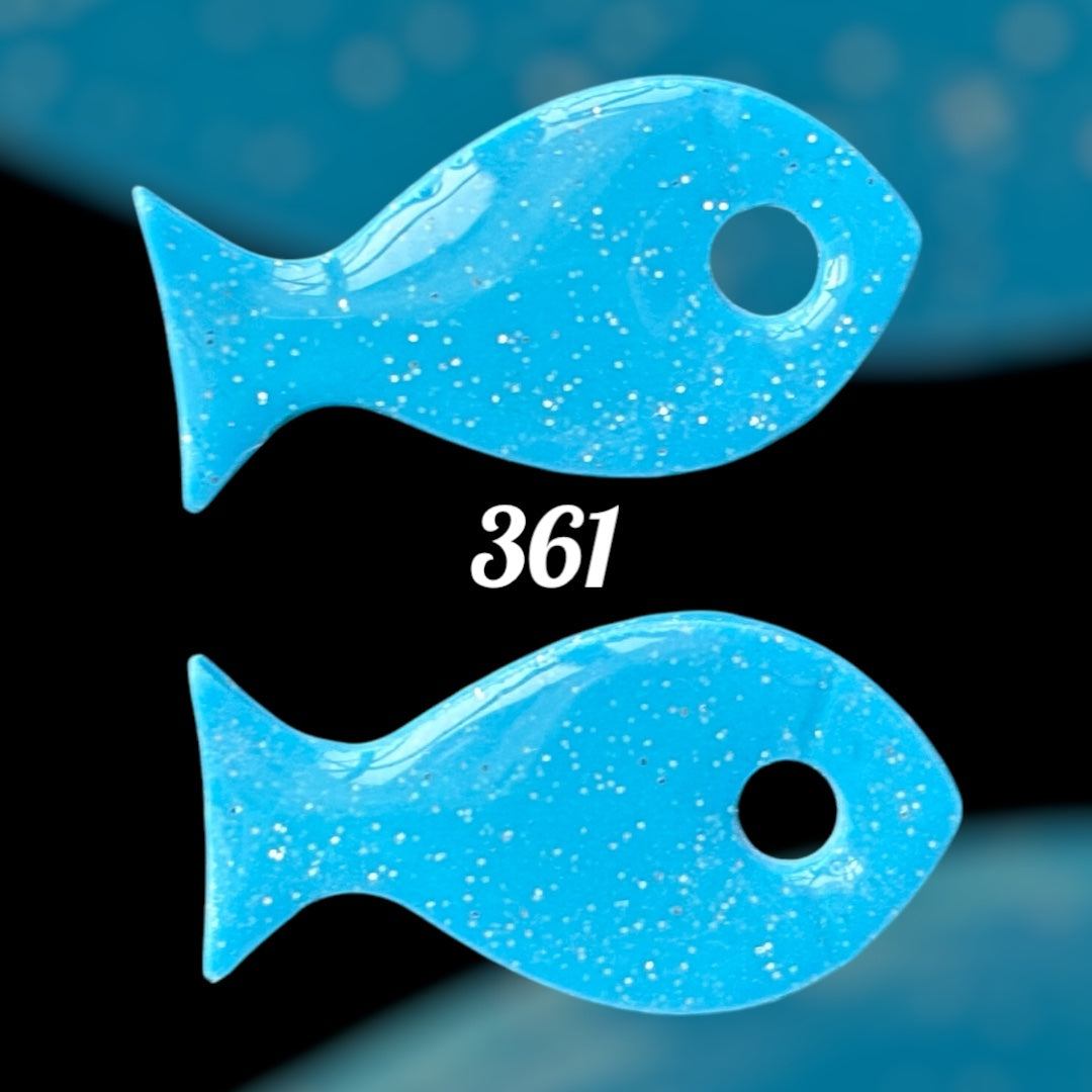 Pampilles Poisson Bleu Clair Pailleté – Pâte Polymère & Résine