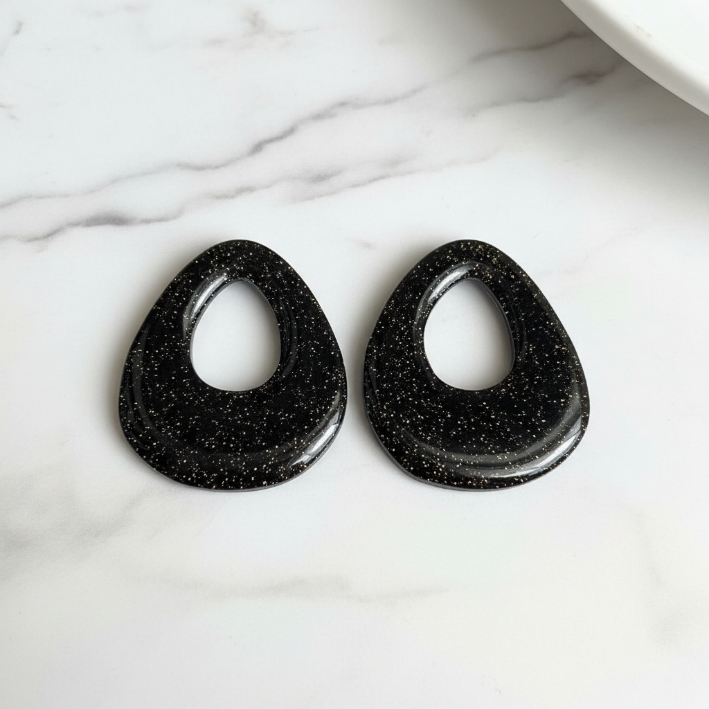 Schwarze, glitzernde Tropfenanhänger Nr. 642